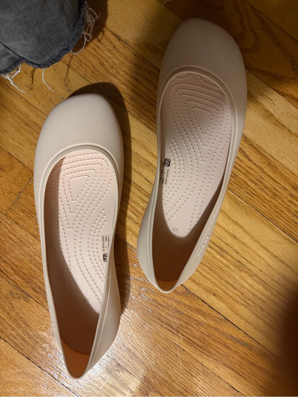 CROCS Women's Ballet Flat in Blush